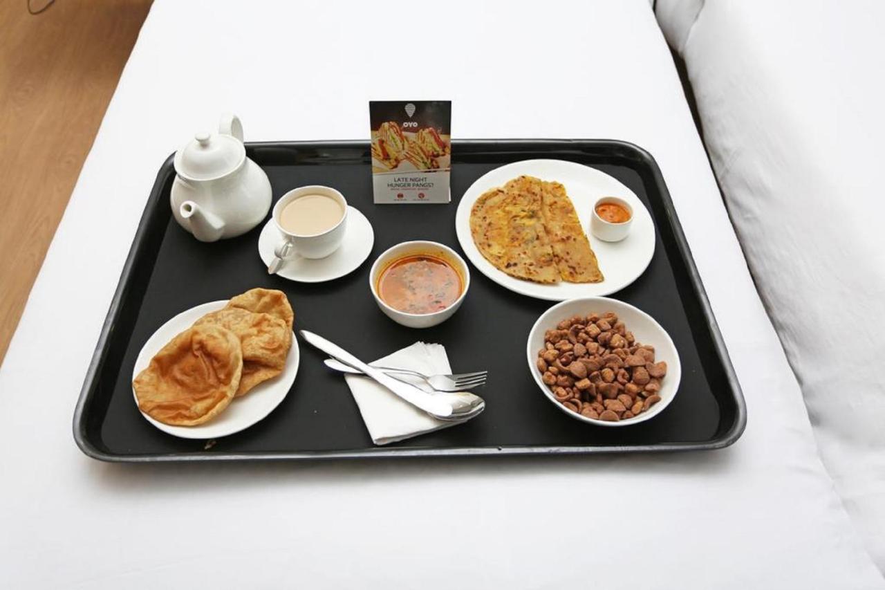 Oyo 10277 Hotel Delux Golden Ajmer Eksteriør bilde